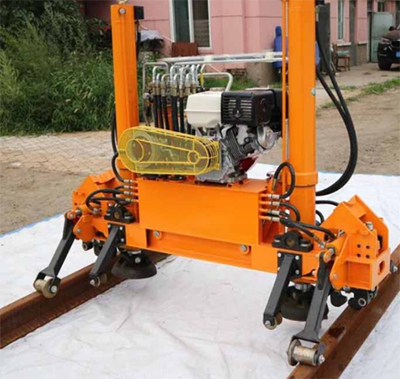 門(mén)式液壓起撥道機(jī)作用