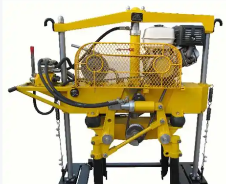 養路機械在鐵路軌道中作用